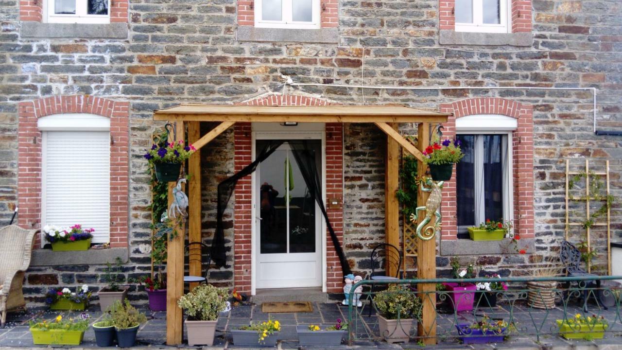 Gouarec Bed & Breakfast Lanrivain Exterior foto